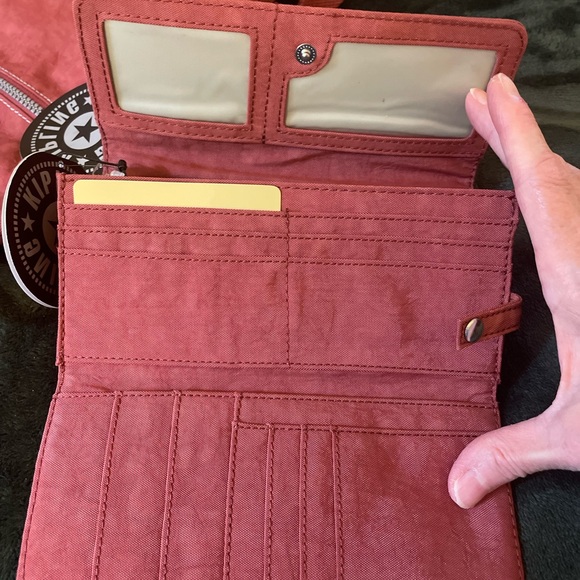 NWT Kipling Purse and Wallet Set. - Picture 3 of 8